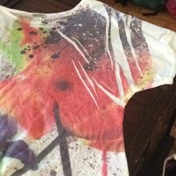 Color Splash / Bleached top